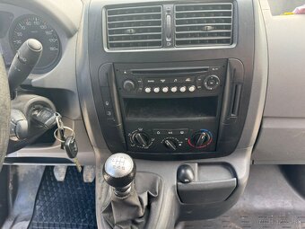 CITROEN JUMPY 2.0HDI 88KW VYSOKÝ KLÍMA ŤAŽNÉ - 4