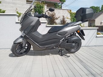 Yamaha nmaxa 125 - 4
