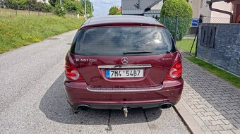 Mercedes Benz R 320 - 4