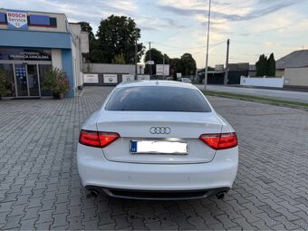 Predám Audi A5 Coupé - 4