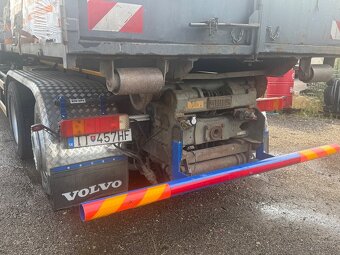 Hakovy natahovak, Volvo fm 12 - 4