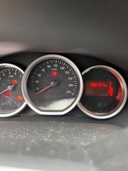 Dacia logan - 4