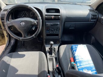 Opel astra G - 4