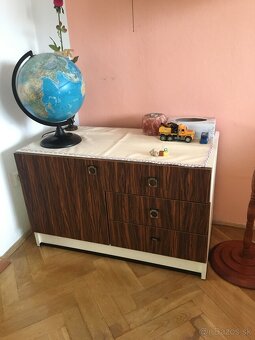 Nábytok retro darujem za odvoz - 4