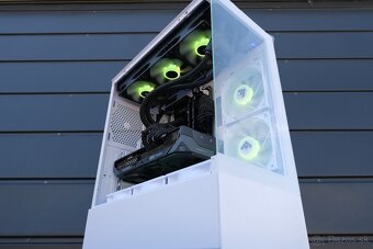 Herný PC, Ryzen 9 9900x3d, RX 9070 XT, 32GB RAM, SSD, 24m - 4