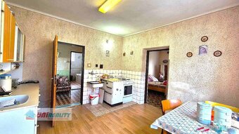 DOM pri BN obec VEĽKÉ CHLIEVANY /tichá ulica/pozemok 962m2 - 4