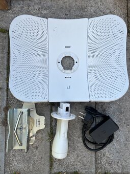 Ubiquiti LiteBeam, 5GHz, vonkajšia CPE SADA 2ks - 4