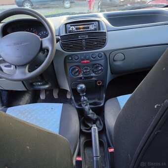 Predam Fiat punto2 - 4