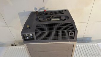Predam Chladnicku Trojkombinacia Plin elektrina 12 voltov a - 4