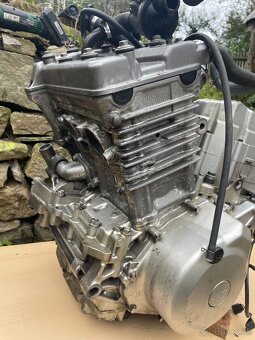 rozpredám motor yamaha TDM 850 r.v.2000 - 4