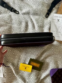 Louis Vuitton Trio Shoulder Bag - 4