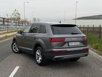 Audi Q7 3.0 TDi - 4