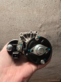 Starter Hella 8EA 012 528-511 - 4