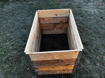 Paletové ohrádky - 4