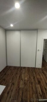 Vyrobím vstavané skrine na mieru - 4