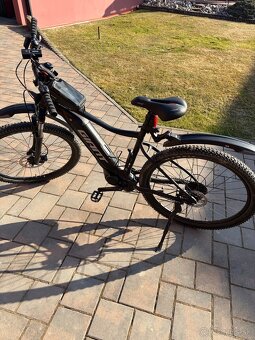 Giant Elektrobicykel - 4