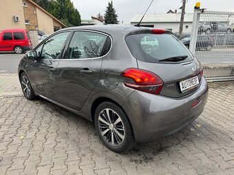 Peugeot 208 1.2benz Allure Automat6 - 4