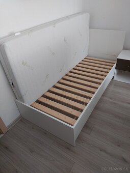 Posteľ Meuble Kika 90x200, matrac a nočný stolík - 4