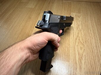 Airsoftová pištoľ P-VIRUS F226 - čierna, celokov, GBB, WE - 4