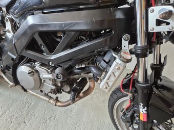 SUZUKI SV 650 - 4