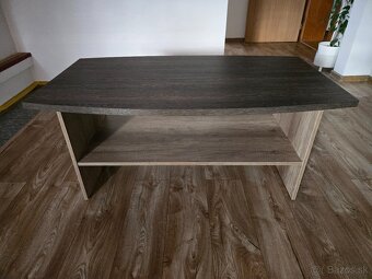 STOLÍK DO OBÝVAĆKY - 4