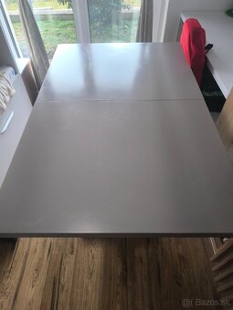 Jedálenský stôl - 4