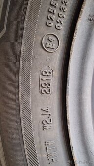Zimne pneumatiky 175/65 R15 + disky - 4