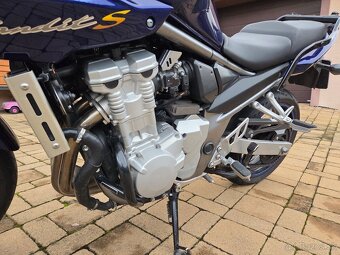 Suzuki Bandit 650 - 4