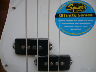 Predám legendárnu basu Fender - 4