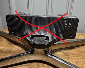 Podstavce/stojany na Samsung TV - 4