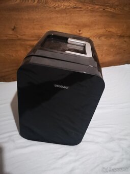 minichladnicka OBJEM 5L ako nova - 4