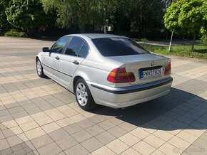 BMW 318 - 4