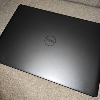 Predám Dell Inspiron 5645 - 4