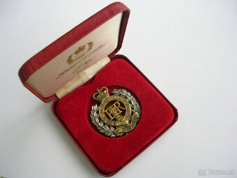 Odznak britskej monarchie - Jubileum 1977 v originál etui - 4