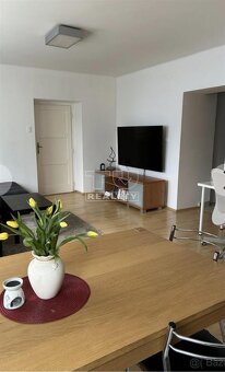 Predaj 2.izbového bytu v centre Bratislavy,55,87m2+4,8m2... - 4
