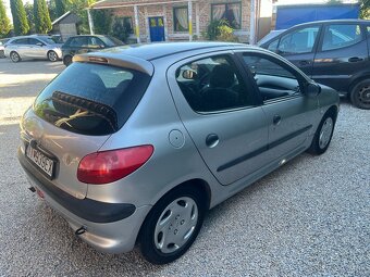 Peugeot 206 2.0 HDi XT - 4