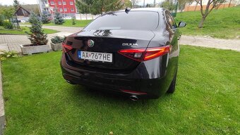 Alfa Romeo Giulia 2.0TB - 4