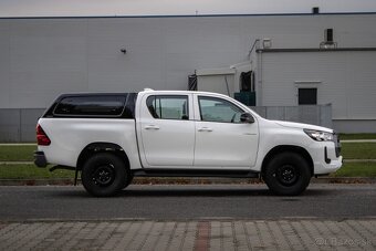 Toyota Hilux DC 2.4 I D-4D Active 4x4 A/T // AJ NA SPLÁTKY - 4
