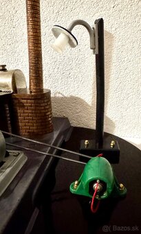 Wilesco parný stroj s generatorom a lampou - 4