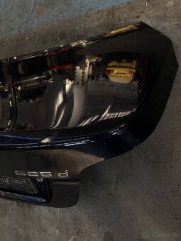 Kufor z autá BMW E60 525 d - 4