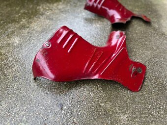 Jawa 550 Parez .. bocné plechy - 4