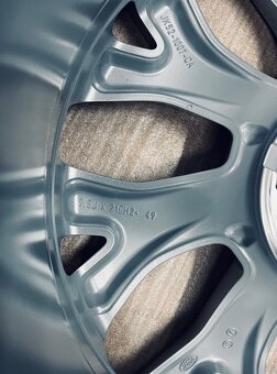 Originál R21 zimní kolesa Range Rover - 4