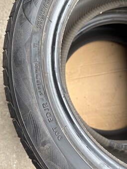 225/50R17 - 4