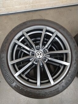 Alu 5 x 112 R 18 + letné 235/45 R18. - 4