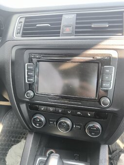 Vw Jetta 2.0TDi 110kw DSG ND. - 4