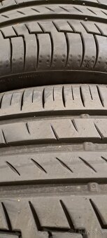 Predám 2ks pekné letné 225/45r17-91Y Continental - 4
