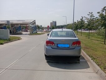 Predám Chevrolet Cruze 1.6 benzín 83kw - 4