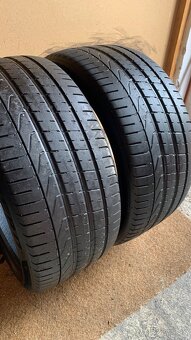 285/35r22 Pirelli letne - 4