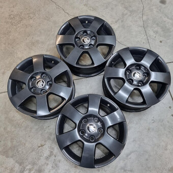 Škoda hliníkové disky 5x112 R15 6J ET47 - 4