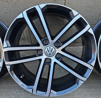 Predám originál disky VW Nogaro 5x112 R18 - 4